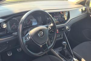volkswagen  polo