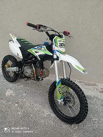 pit bike Apollo cvm