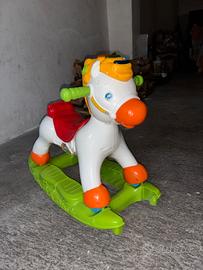 Cavallino cavalcabile per bambini con suoni e luci