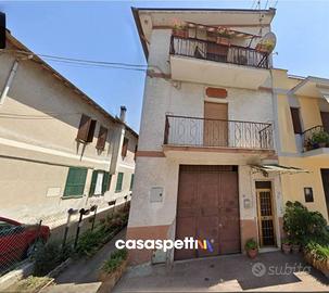 Appartamento di 83 m² con 4 locali a Cori