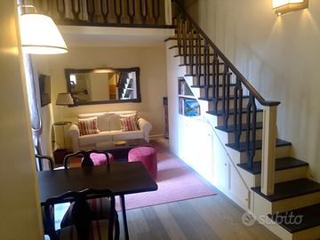 Monolocale con soppalco