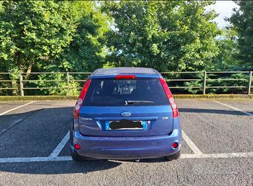 Ford fiesta 1.4 tdci diesel