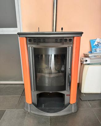 Thermorossi Stufa a pellet 12 kw