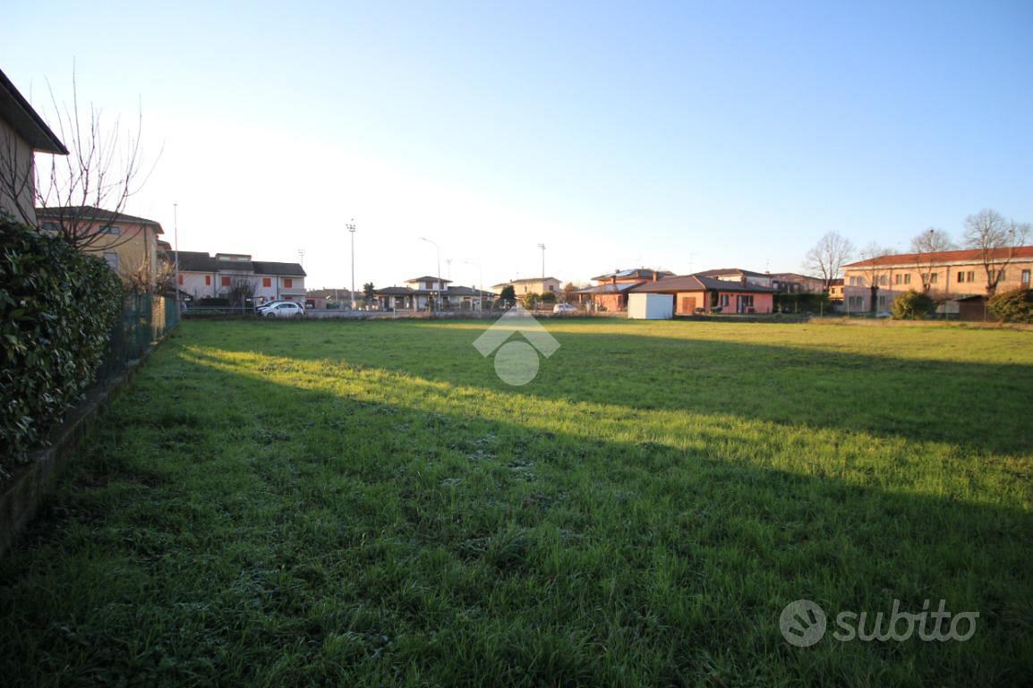 TER. RESIDENZIALE A ROVERBELLA - Vista 5