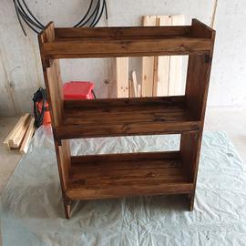 Scaffale porta piante