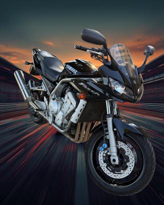 Yamaha Fazer 1000 cc