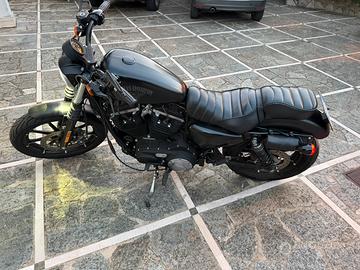 Harley Davidson 883