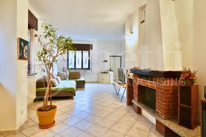 Villa o villino Rozzano [V.B-VILLAVRG]