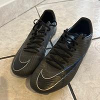 Scarpe da calcio Nike n. 42