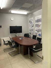 CAMPI BISENZIO Ufficio 195 mq con piazzale