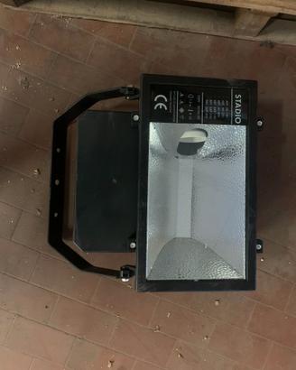 FARO ESTERNO
