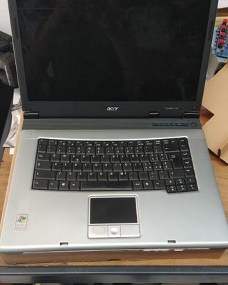 Notebook Acer TravelMate 2300 Series