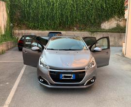 Peugeot 208 Active 2019