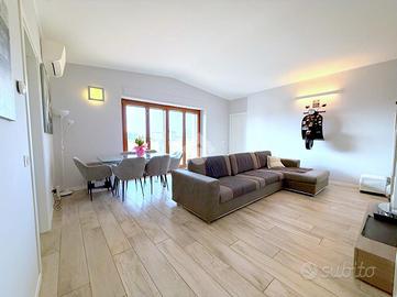 3 LOCALI A CARONNO PERTUSELLA