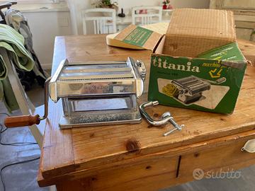 Titatnia macchina pasta fresca