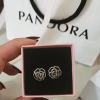 Pandora orecchini rosa