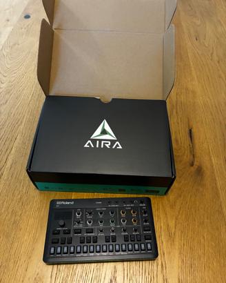 Roland aira compact S 1