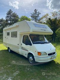 Camper doral 144