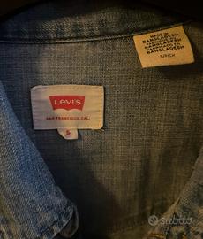 Camicia levis