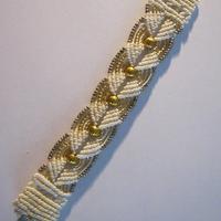 Braccialetto in macramé