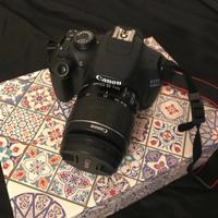 Macchina fotografica canon eos 1200d