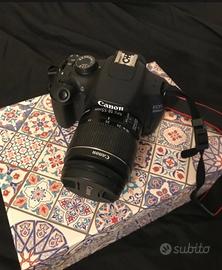 Macchina fotografica canon eos 1200d