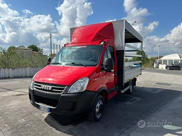 Iveco daily 35c12 cassone ad altezza variabile 09
