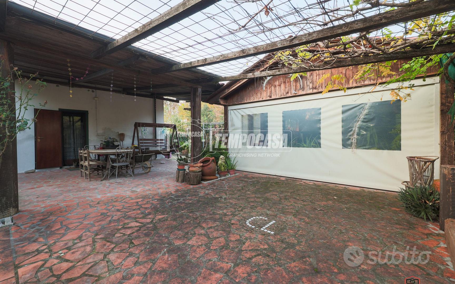 Villa Unifamiliare a Budrio Via Luzzo 9 locali - Vista 4