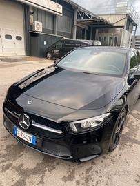 Mercedes-benz a 180 d sport night edition cc 2000