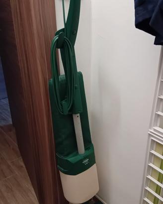 aspirapolvere folletto