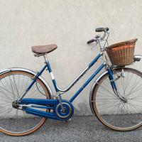 Bici da città, completa e in ordine