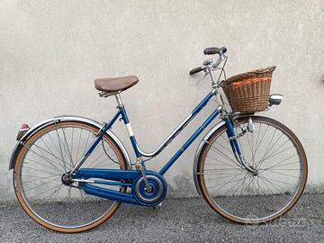 Bici da città, completa e in ordine