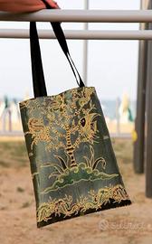 Shopper in raso e cotone con stampa artistica