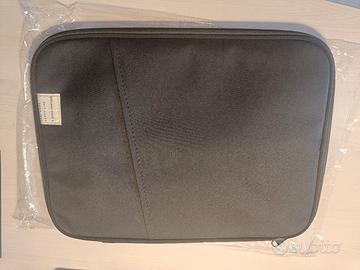 custodia PC portatile laptop nuova 15.6 pollici