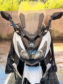 Sym 300 2020