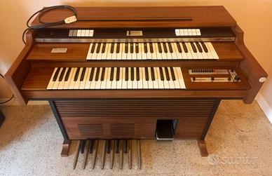 ORGANO VISCOUNT ELECTRONIC ORGAN - C.100