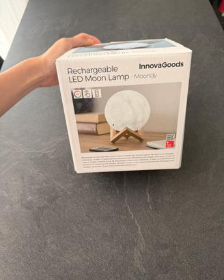 Lampada a forma di luna a LED con telecomando