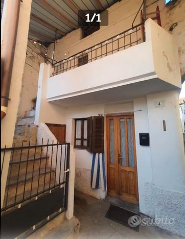 Casa su due piani