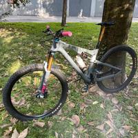 Scott Genius 920 2022 Taglia L - Kashima