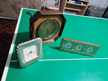 Tris oggetti arredamento 