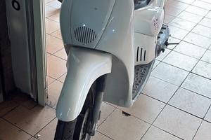 Aprilia scarabeo 50 minarelli NUOVO scambi