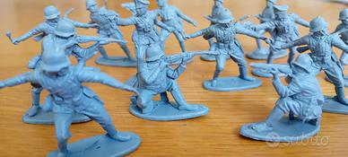 15 soldatini anni '80-90