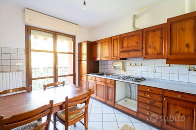 Quadrilocale con terrazzo