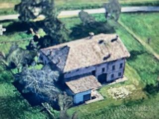 Rustico, da ristrutturare, 600 m², San Bartolomeo,