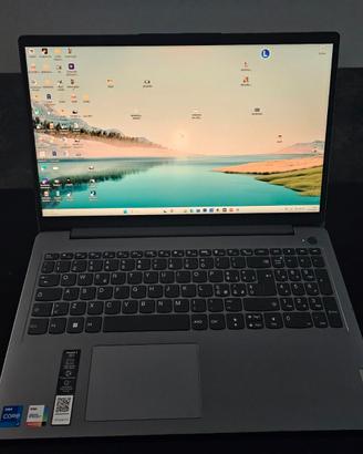 Lenovo IdeaPad 3 15ITL6 – Intel Core i7 512gb ssd