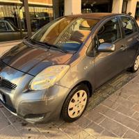 TOYOTA Yaris 1.3 5 porte Sol IMPIANTO GPL UNIPRO