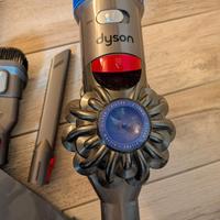 Dyson v8 motorhead