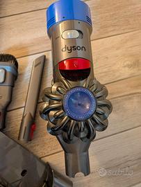 Dyson v8 motorhead
