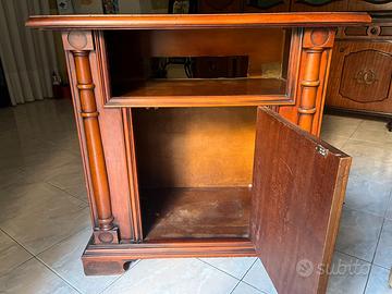 Mobile Portatelevisore in vero legno