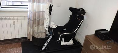 postazione sim racing 